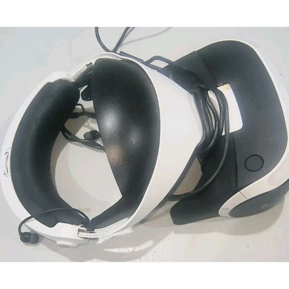 Sony PlayStation 4 PS4 VR Headset Only - Authentic Good Condition